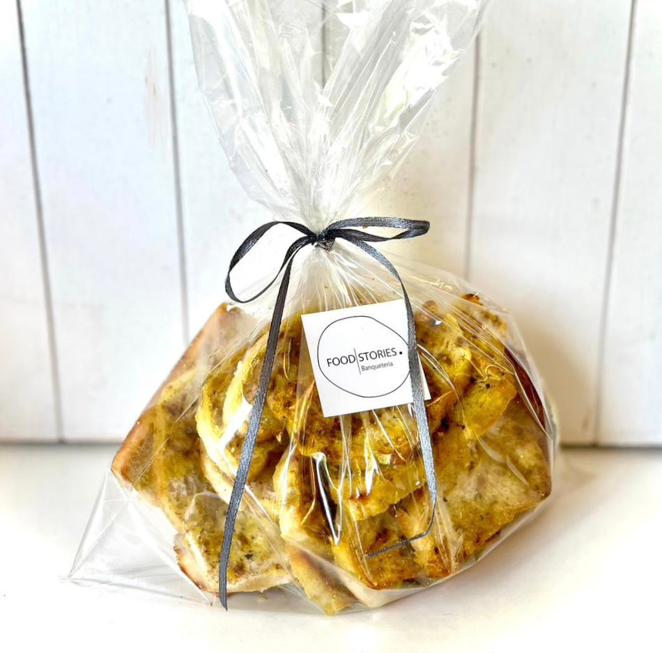 Paté de ave al oporto con naranja confitada y tostas artesanales