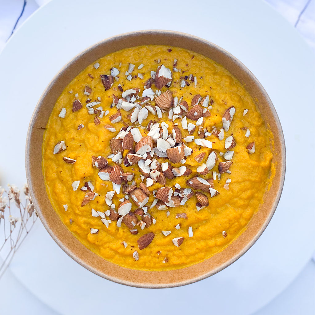 Puré de Zanahoria y cúrcuma con almendras tostadas