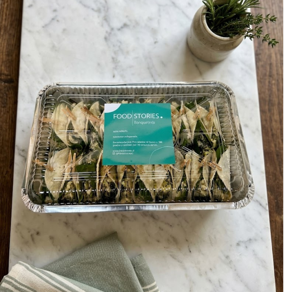 Mini wraps de carne  mechada, queso, tomate deshidratado y albahaca 10 cm
