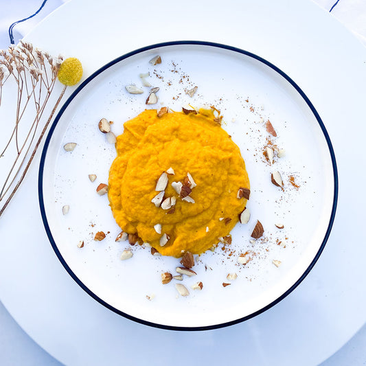 Puré de Zanahoria y cúrcuma con almendras tostadas